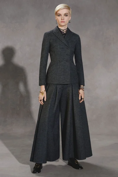 Look 46